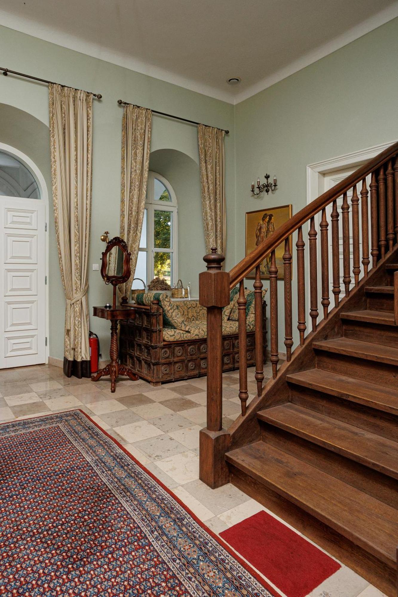 Zamosc Dwor Udrycze Appartement Buitenkant foto