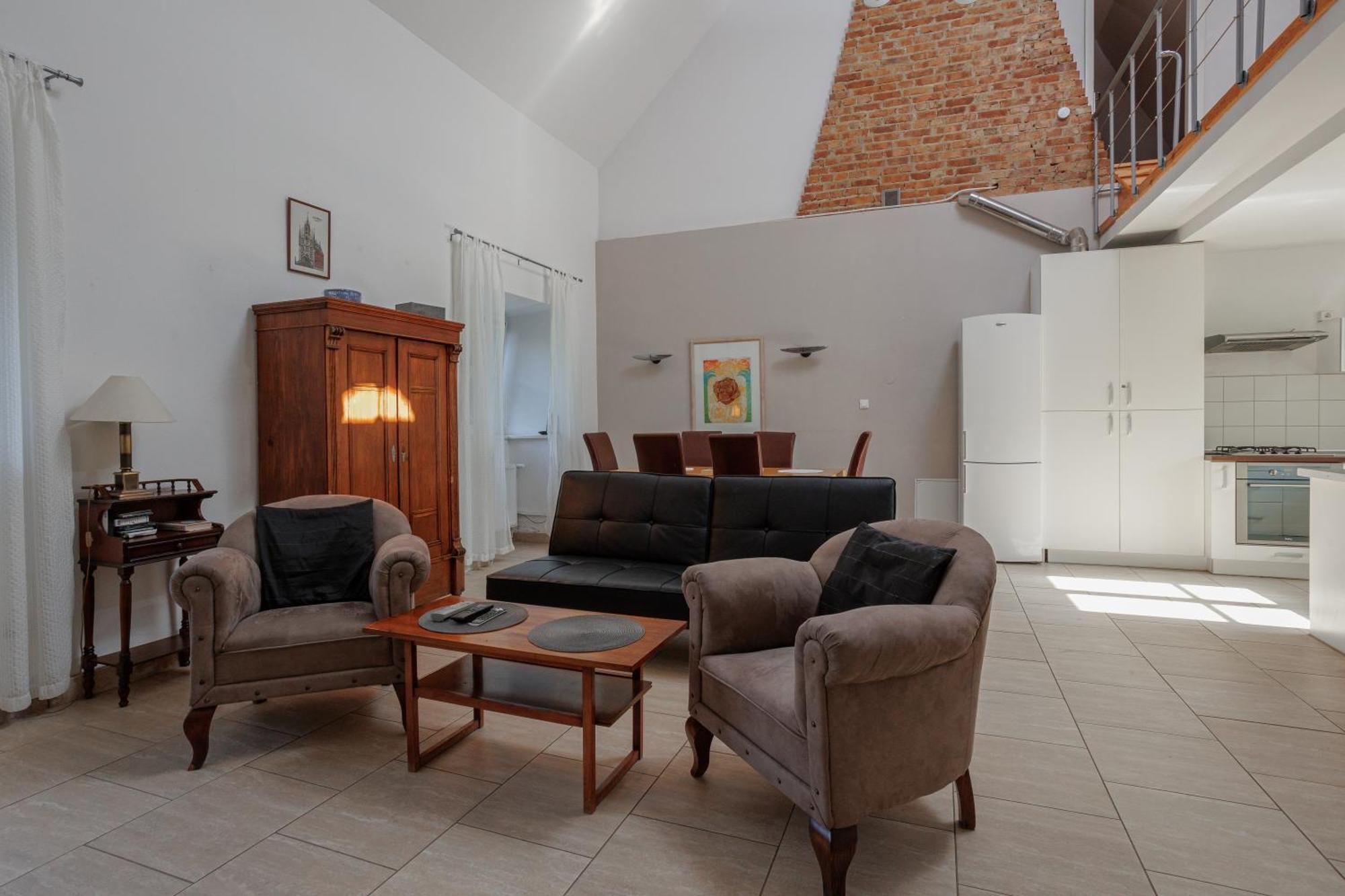 Zamosc Dwor Udrycze Appartement Buitenkant foto
